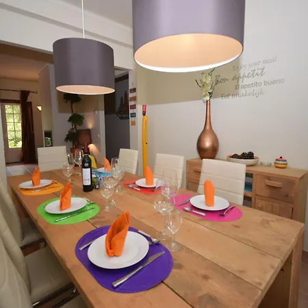 Luxurious In Caldas Da Rainha With Pool, Cleaning Included Villa *