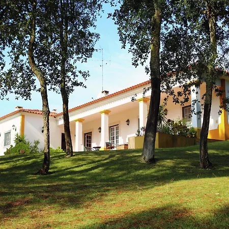 Luxurious In Caldas Da Rainha With Pool, Cleaning Included Villa Salir de Matos