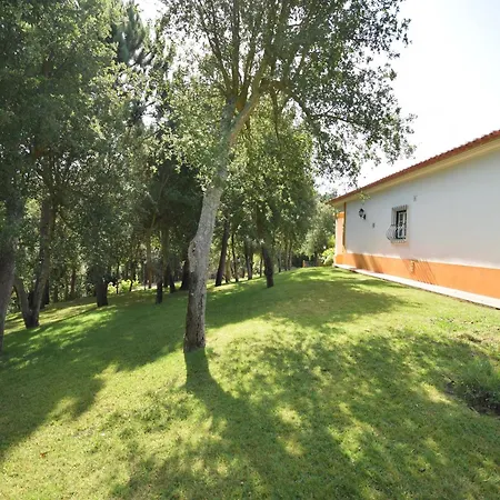 Villa Luxurious In Caldas Da Rainha With Pool, Cleaning Included